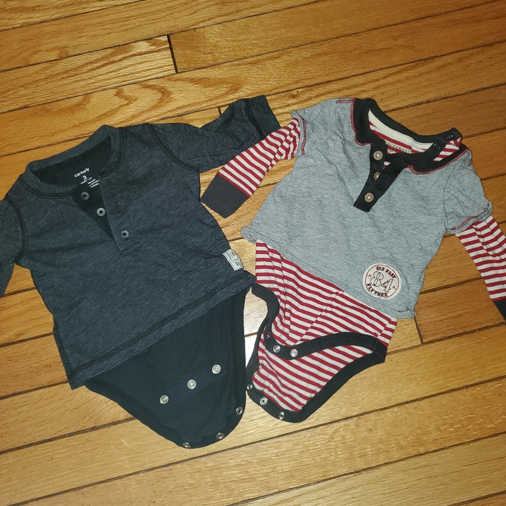 Set of 2 3M onesies